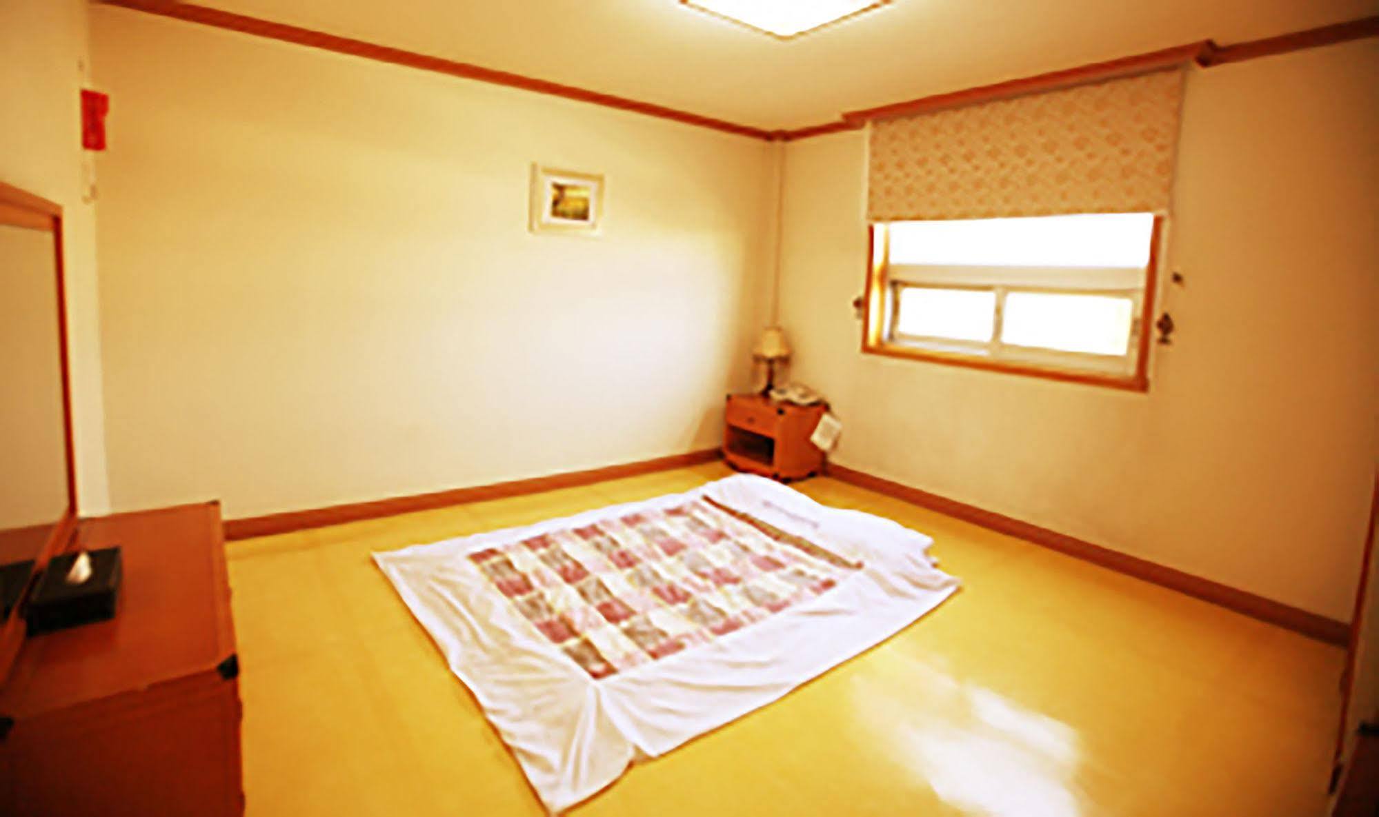 Suncheon Royal Tourist Hotel المظهر الخارجي الصورة